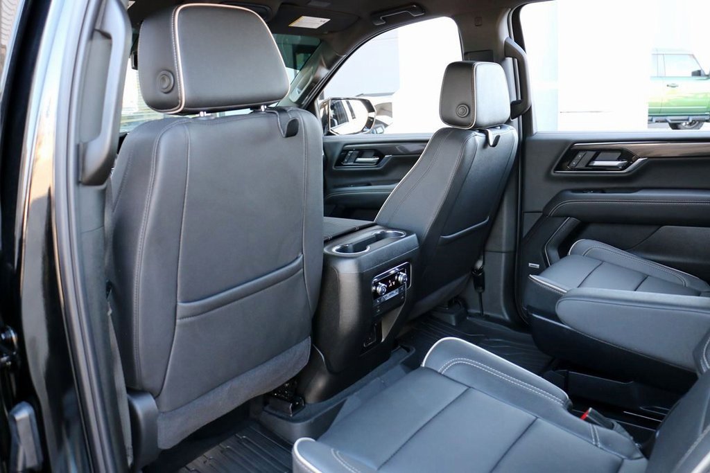 Used 2025 GMC Yukon XL Elevation w/ LPO, Floor Liner Package image 28