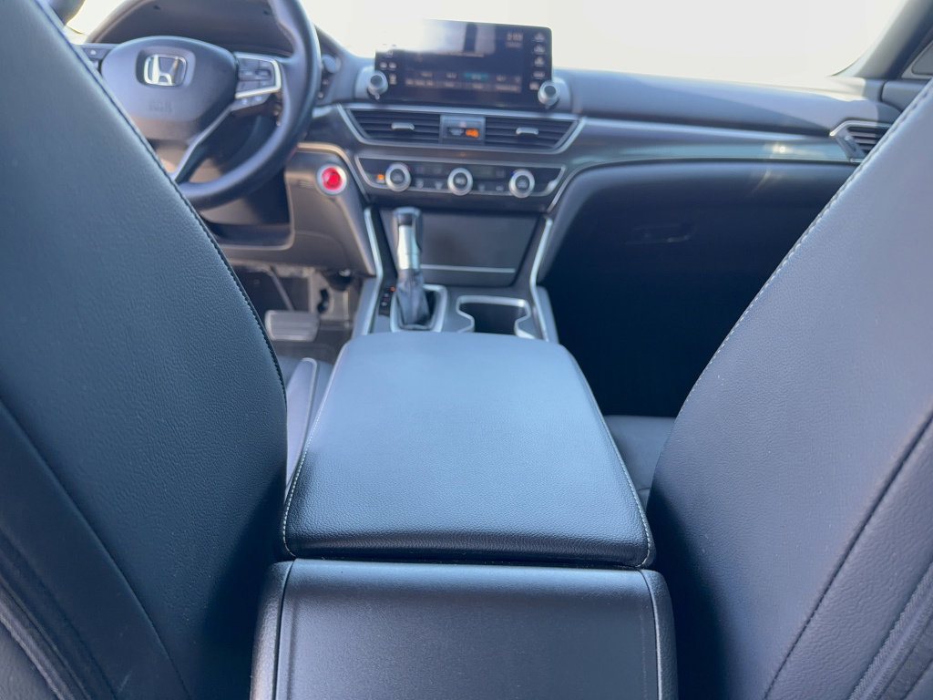 Used 2018 Honda Accord Sport image 29