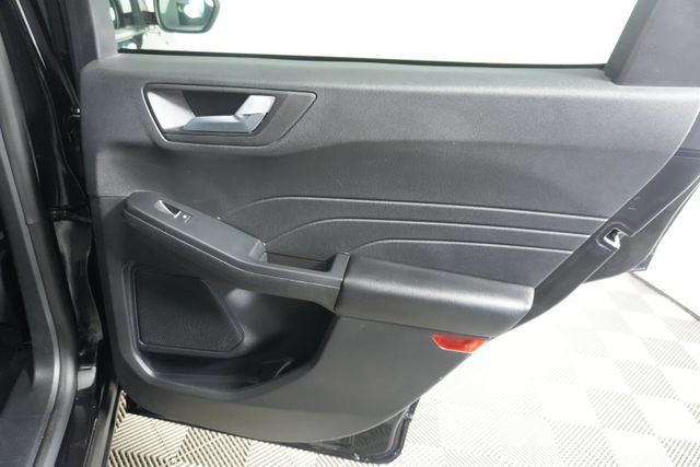Certified 2025 Ford Escape ST-Line FWD image 32