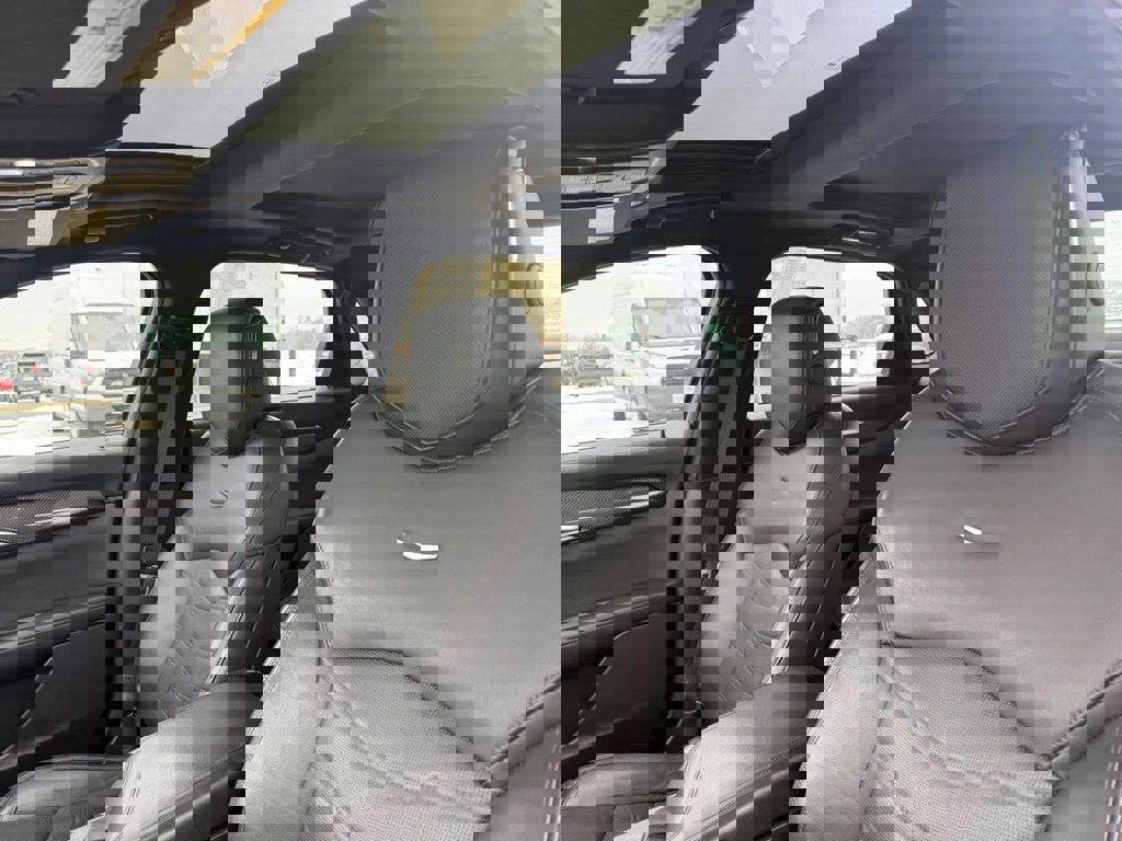 Used 2019 Cadillac CT6 Sport w/ Super Cruise Package image 9