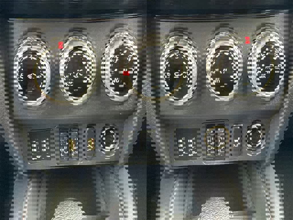 Used 2024 Mitsubishi Outlander Sport SE image 28