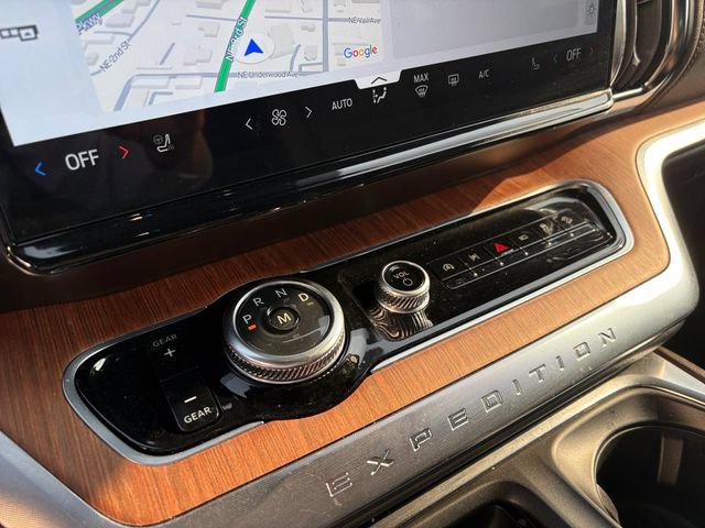 Certified 2025 Ford Expedition King Ranch AWD/4WD image 17