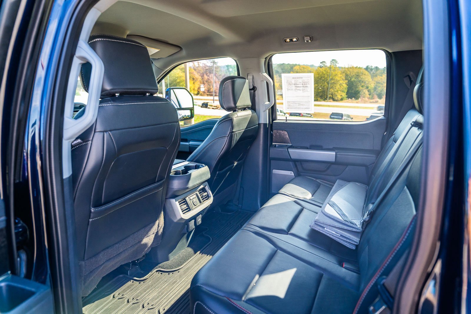 Certified 2023 Ford F250 Lariat w/ Sport Appearance Package image 17