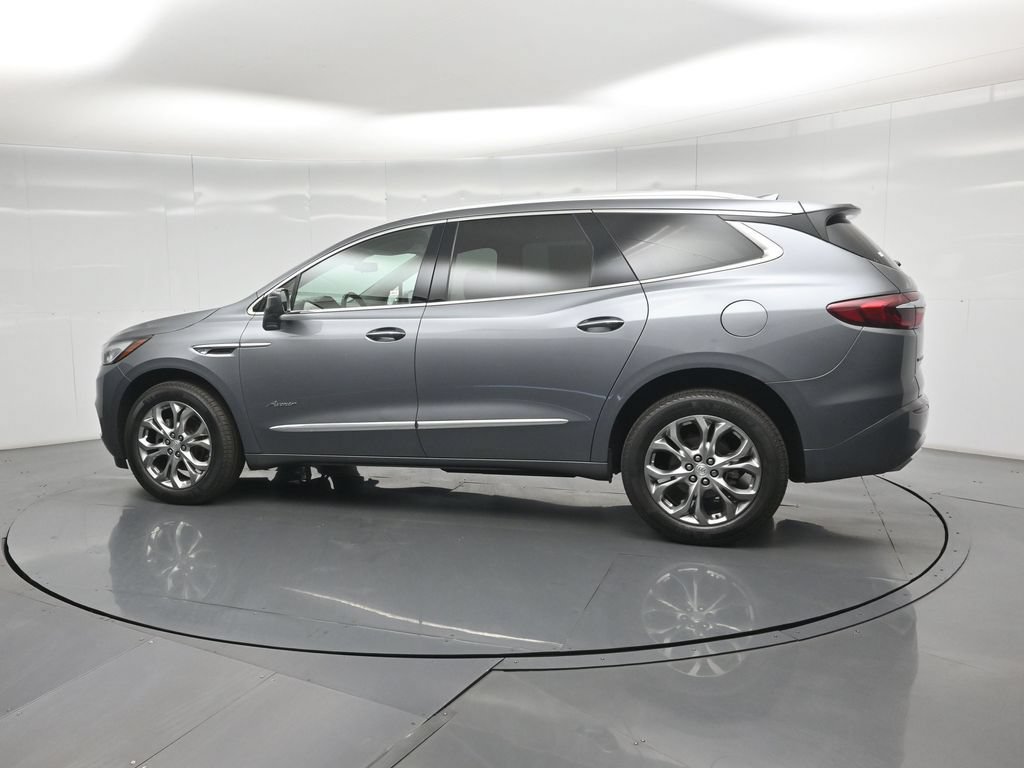 Used 2020 Buick Enclave Avenir w/ Avenir Technology Package FWD image 6