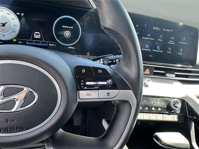 Used 2023 Hyundai Elantra Limited FWD image 28