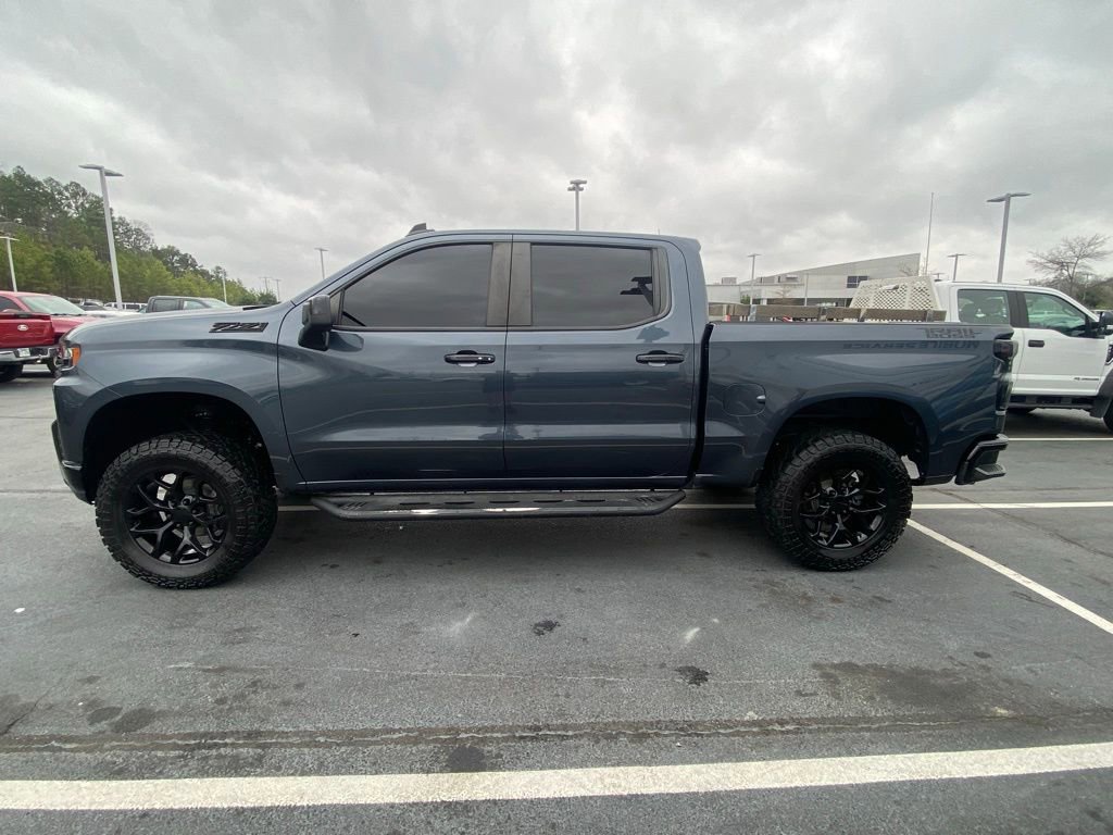 Used 2021 Chevrolet Silverado 1500 LT Trail Boss image 2