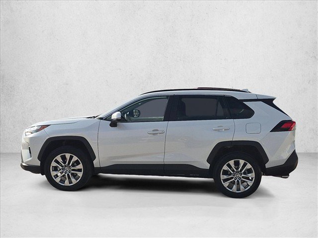 Used 2025 Toyota RAV4 XLE Premium w/ Weather Package FWD image 9