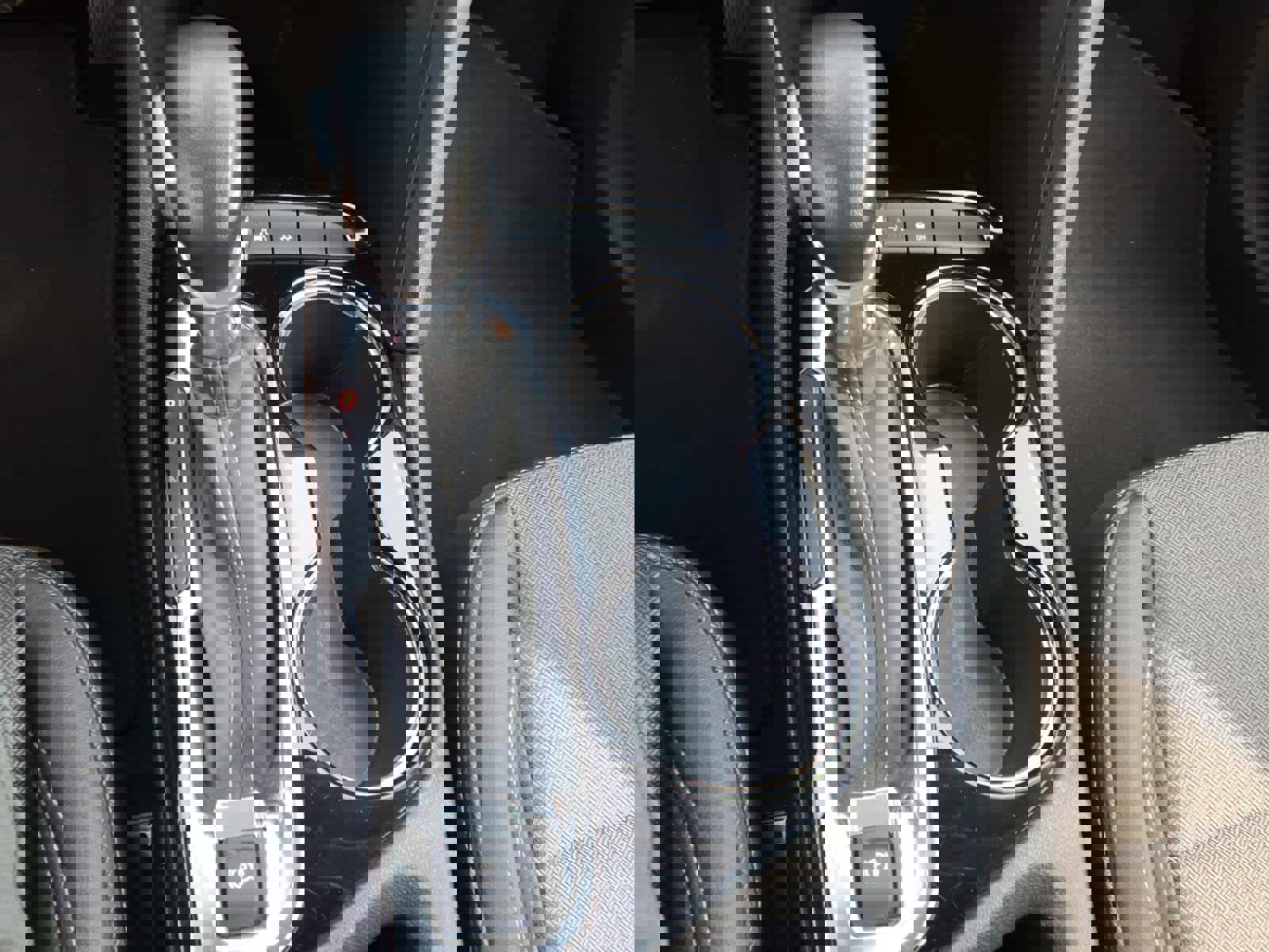 Used 2022 Buick Encore GX Select image 15