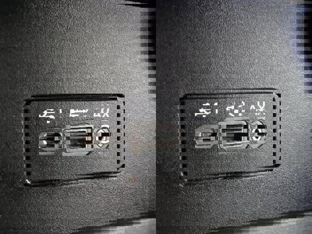 Used 2021 Nissan Sentra SV image 25