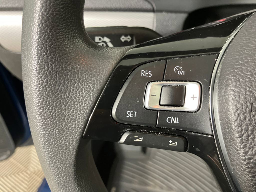 Used 2017 Volkswagen Jetta S image 18