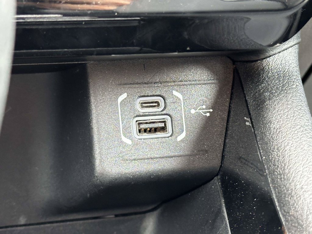 Used 2025 Jeep Compass Limited AWD/4WD image 21