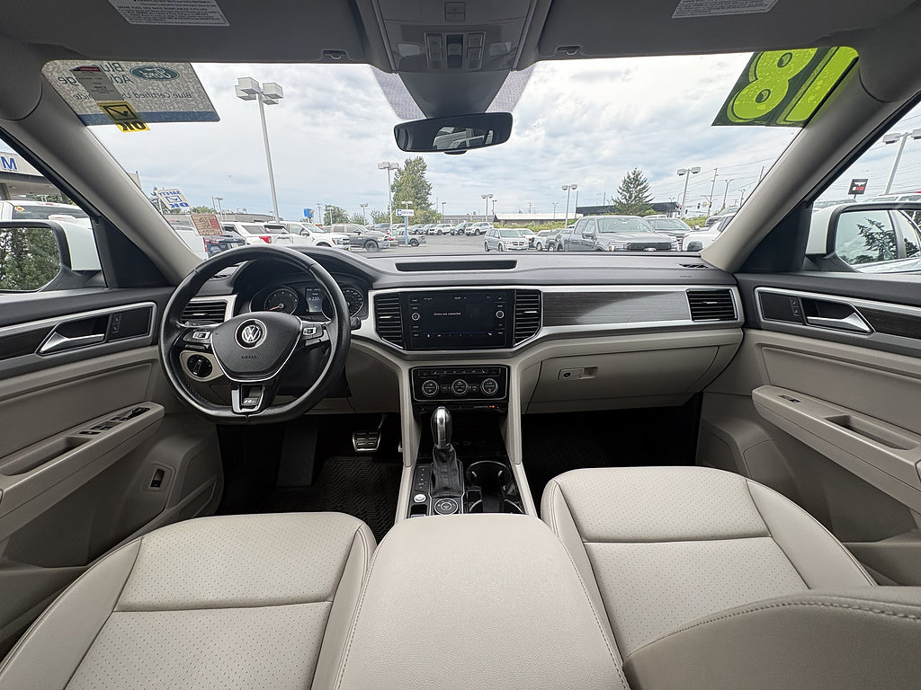 Used 2018 Volkswagen Atlas SEL w/ R-Line Package AWD/4WD image 19