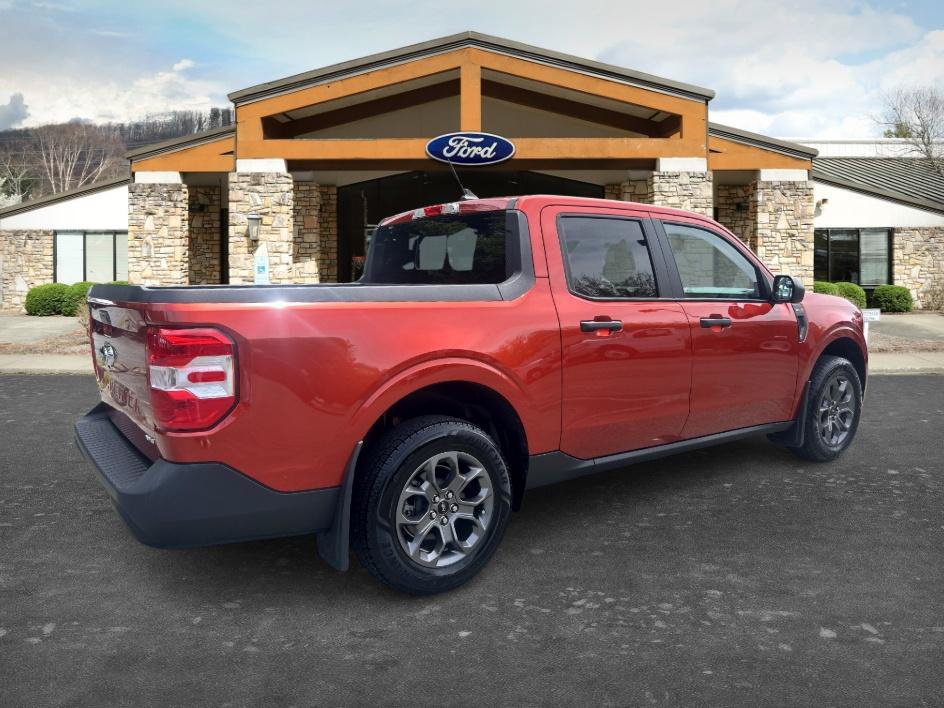 Certified 2022 Ford Maverick XLT w/ Equipment Group 300A Standard AWD/4WD image 5