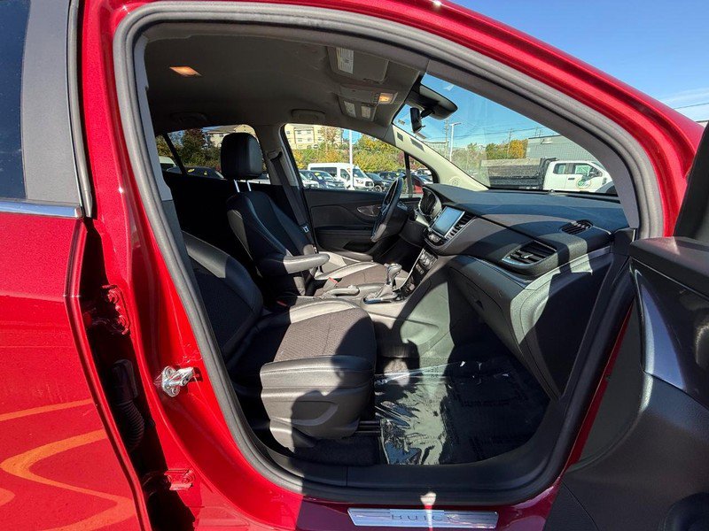 Used 2019 Buick Encore Preferred w/ Safety Package AWD/4WD image 13