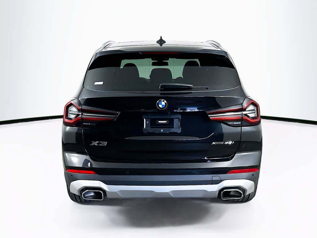 Used 2022 BMW X3 xDrive30i AWD/4WD image 5