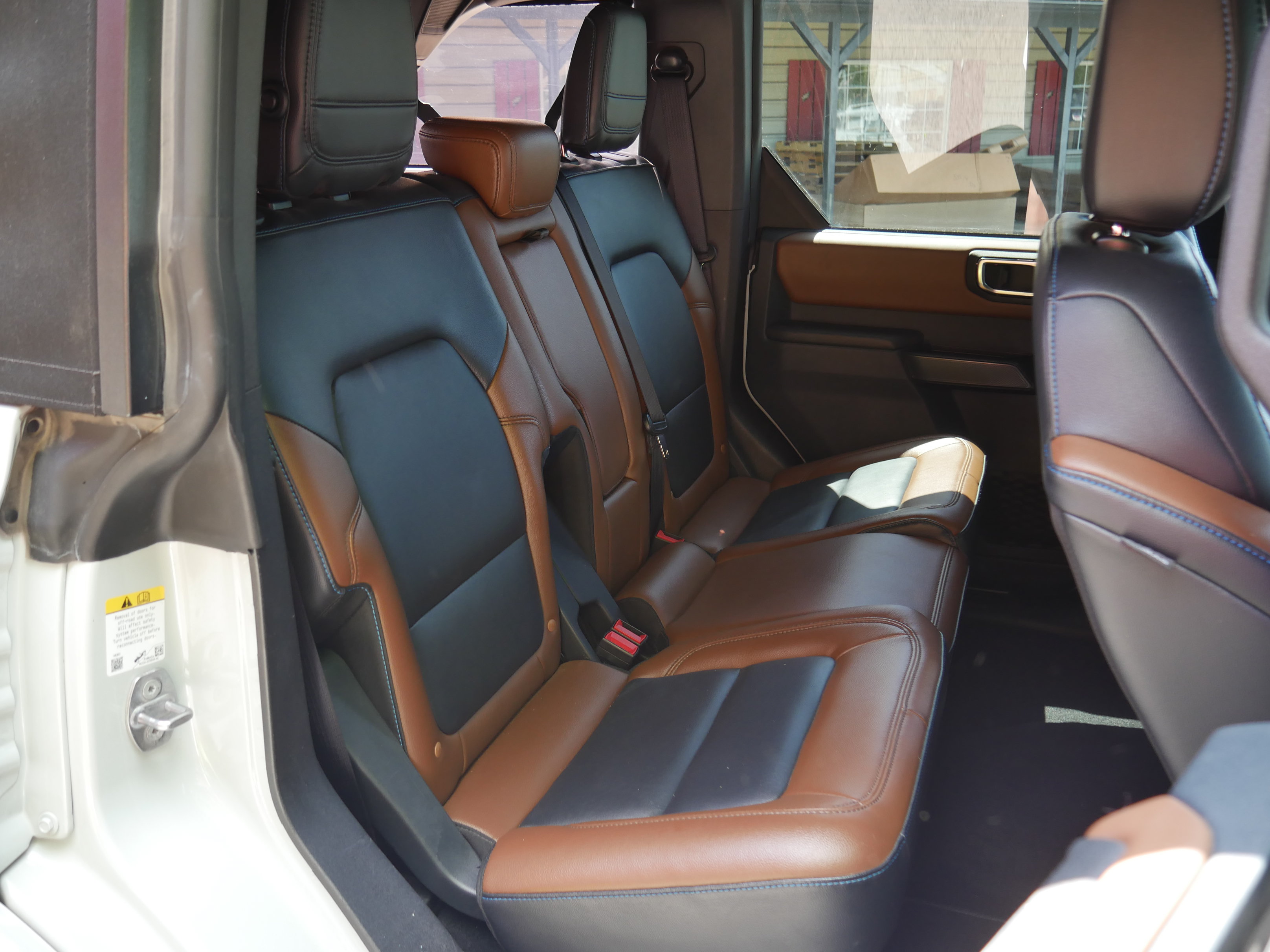 Certified 2024 Ford Bronco Outer Banks AWD/4WD image 28