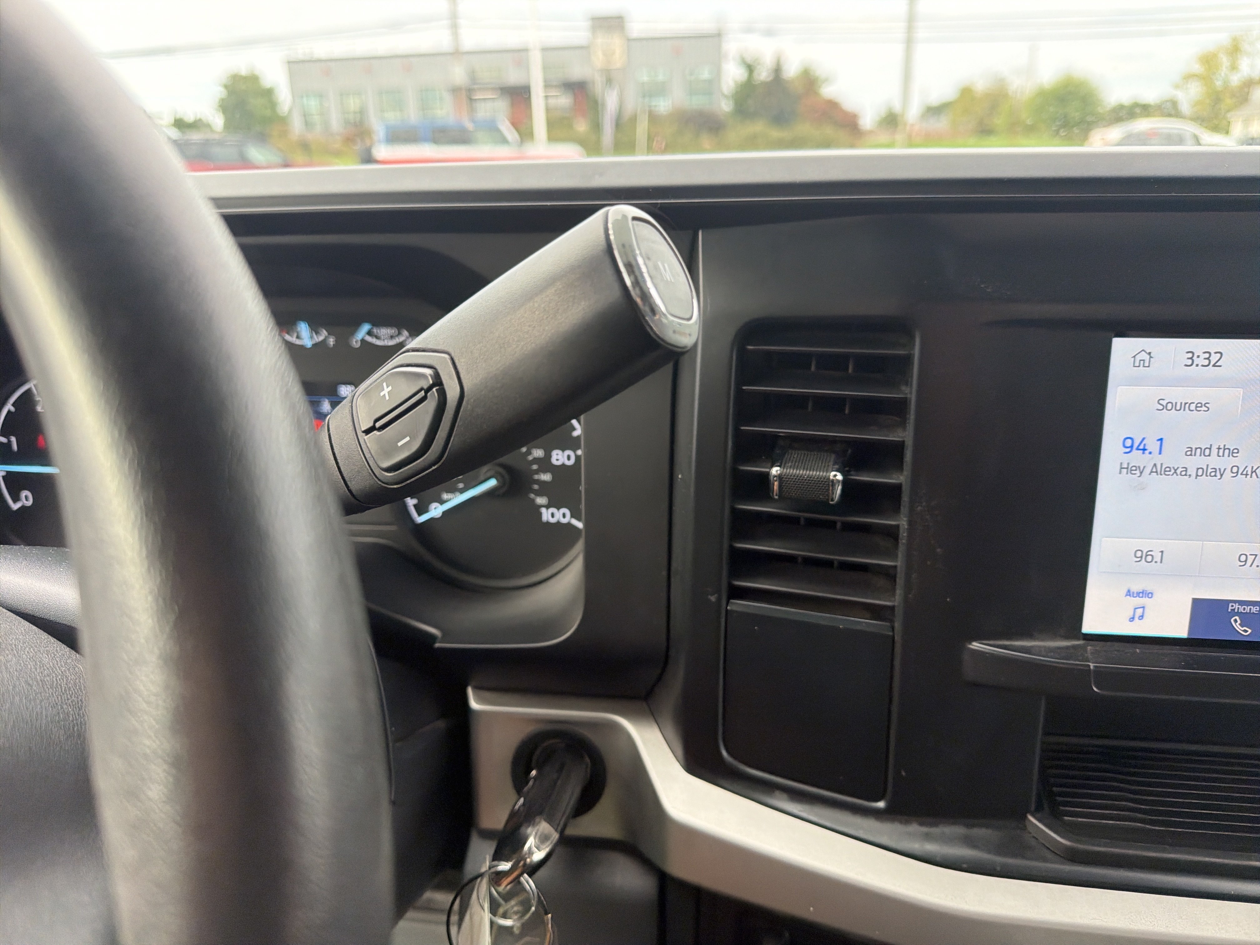 Certified 2025 Ford F250 XLT AWD/4WD image 23