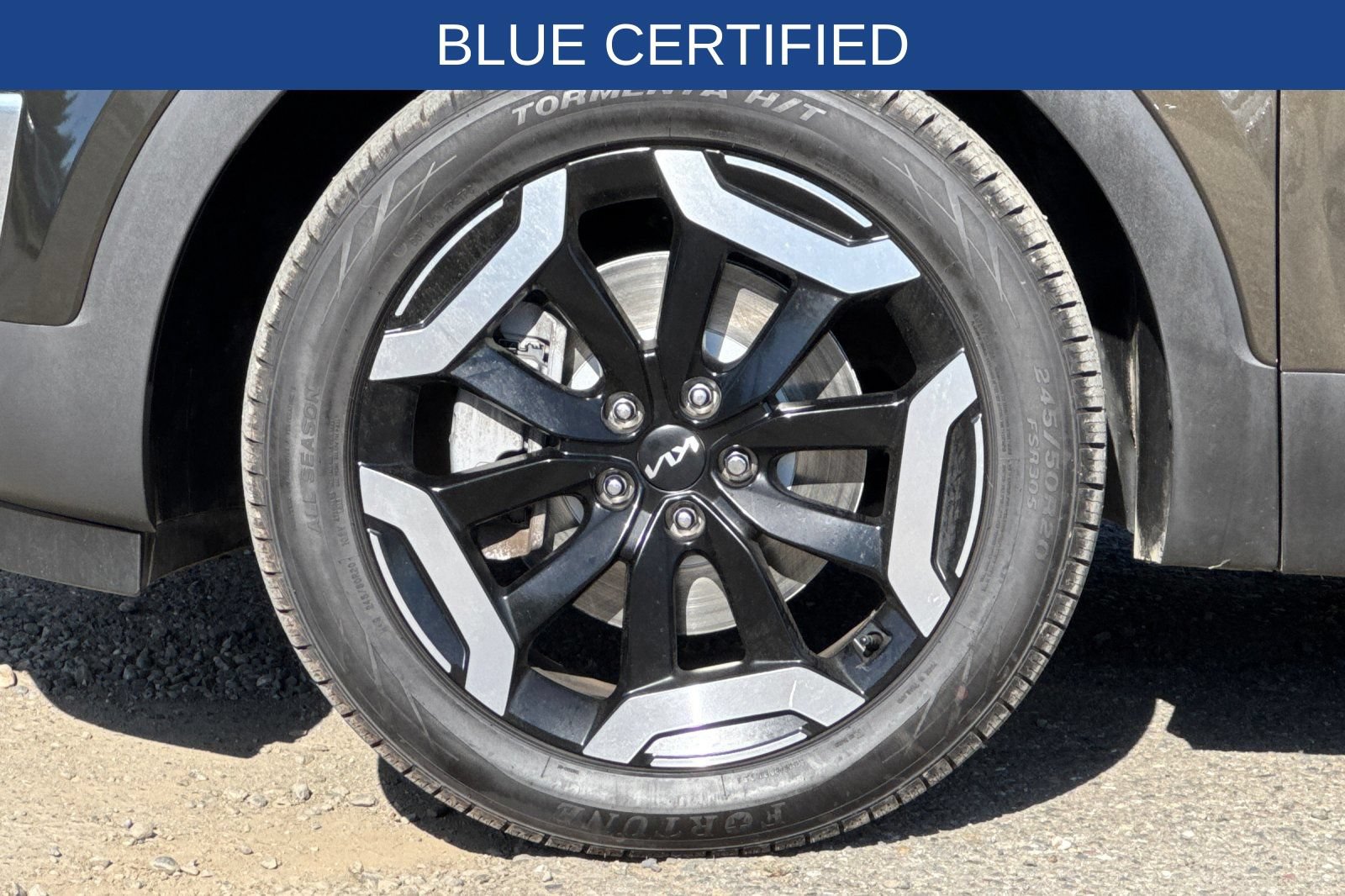 Used 2022 Kia Telluride SX w/ Towing Package AWD/4WD image 29