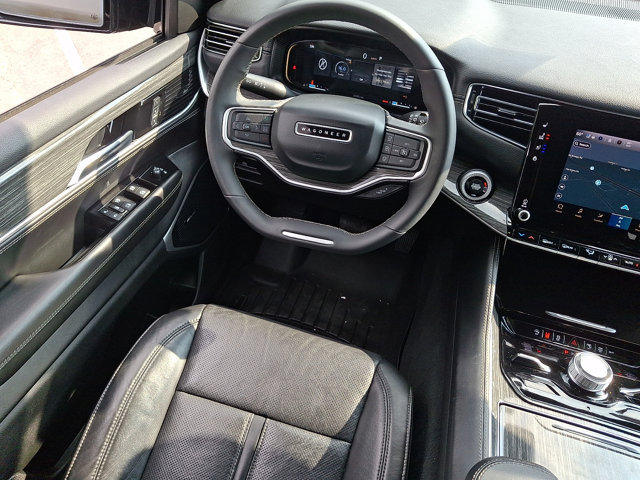 Used 2022 Jeep Wagoneer Series III w/ Flexible Seating Group AWD/4WD image 15
