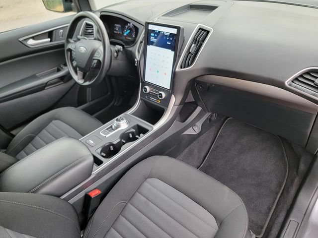 Certified 2024 Ford Edge SE w/ Black Appearance Package AWD/4WD image 25