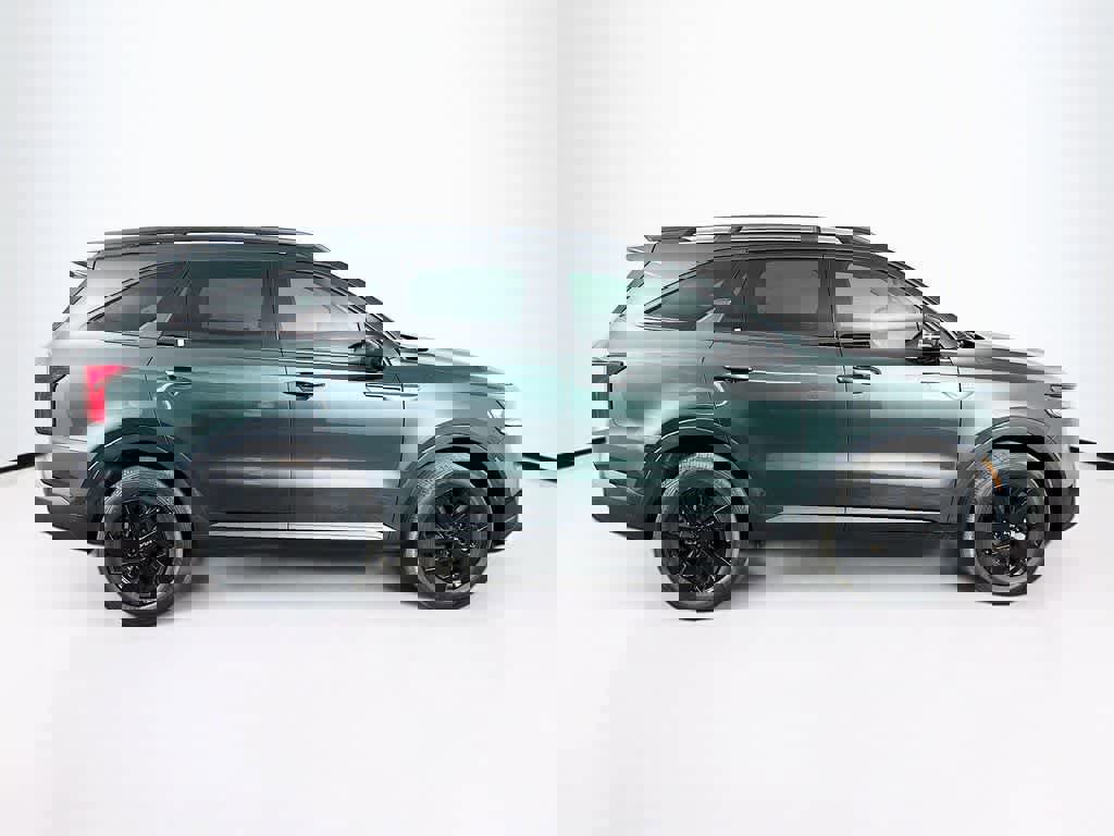 Used 2022 Kia Sorento S w/ Panoramic Sunroof Package image 6