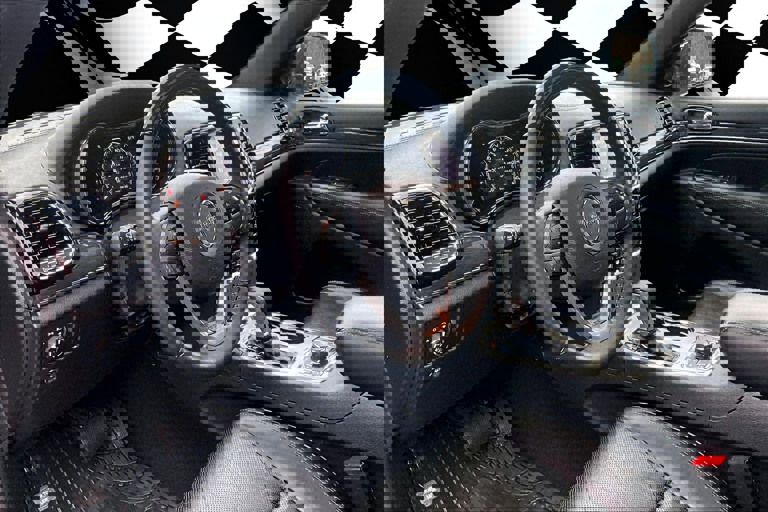 Used 2019 Jeep Grand Cherokee Overland image 13