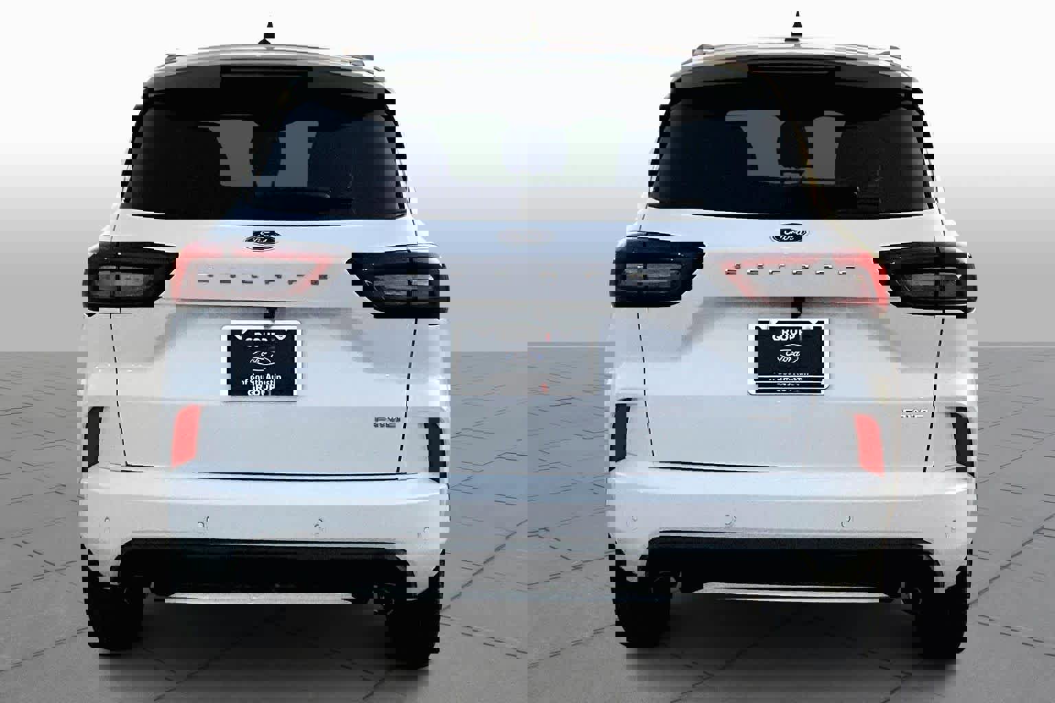 Certified 2023 Ford Escape ST-Line w/ Tech Pack #1 image 5