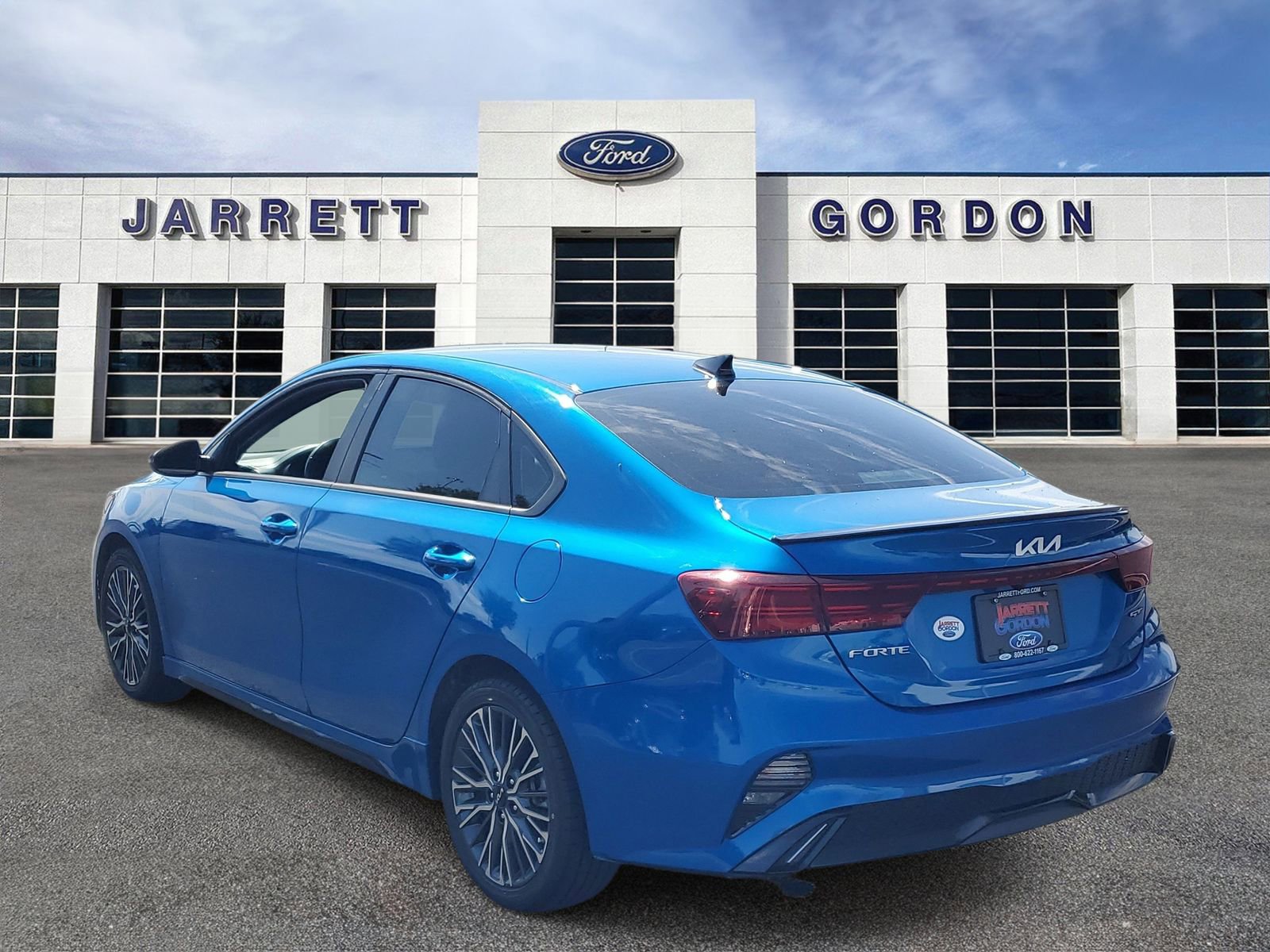Used 2024 Kia Forte GT-Line FWD image 3