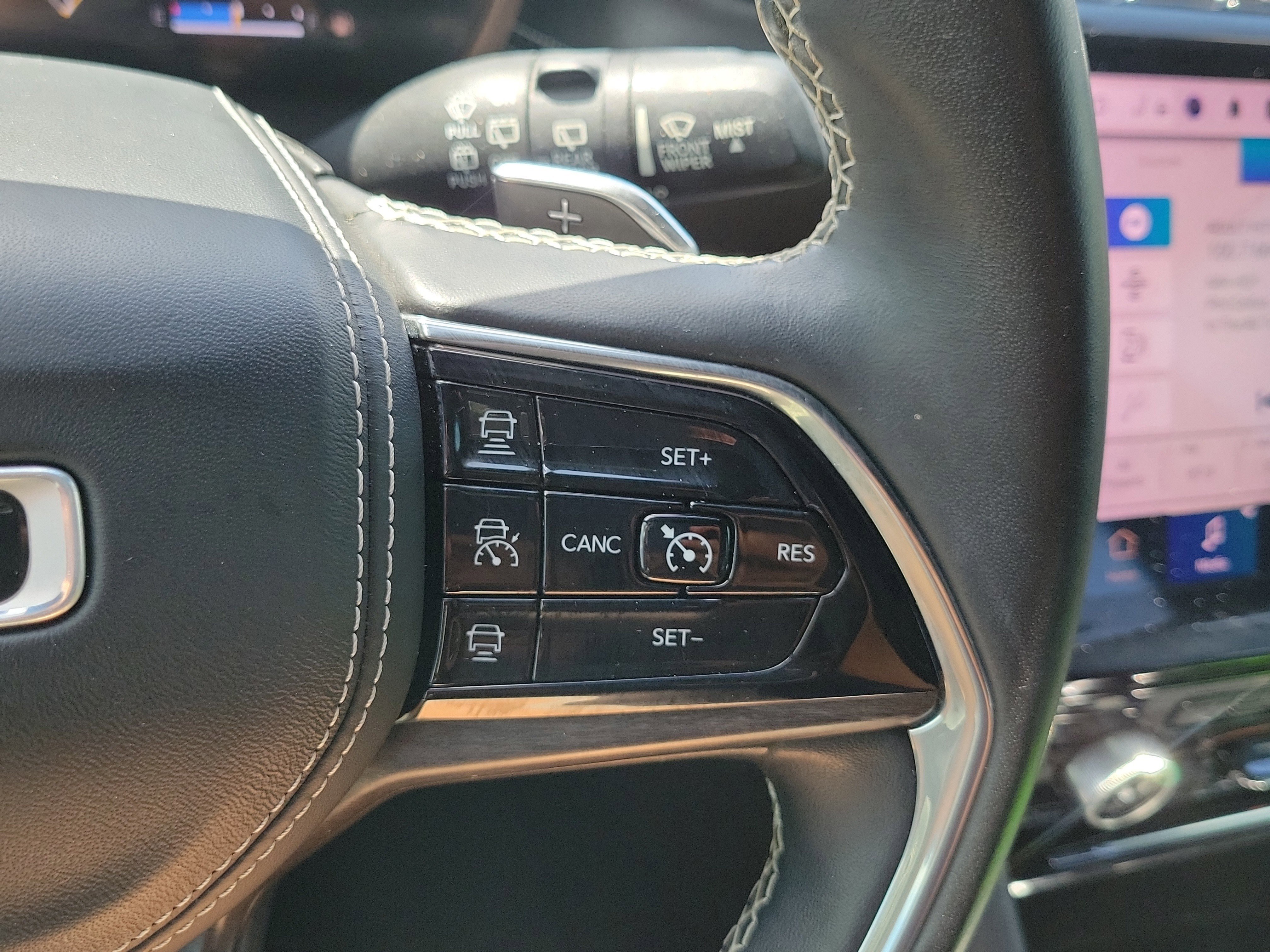 Used 2022 Jeep Grand Cherokee L Overland image 25