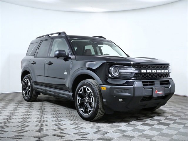 Certified 2025 Ford Bronco Sport Outer Banks w/ Outer Banks Tech Package+ image 5