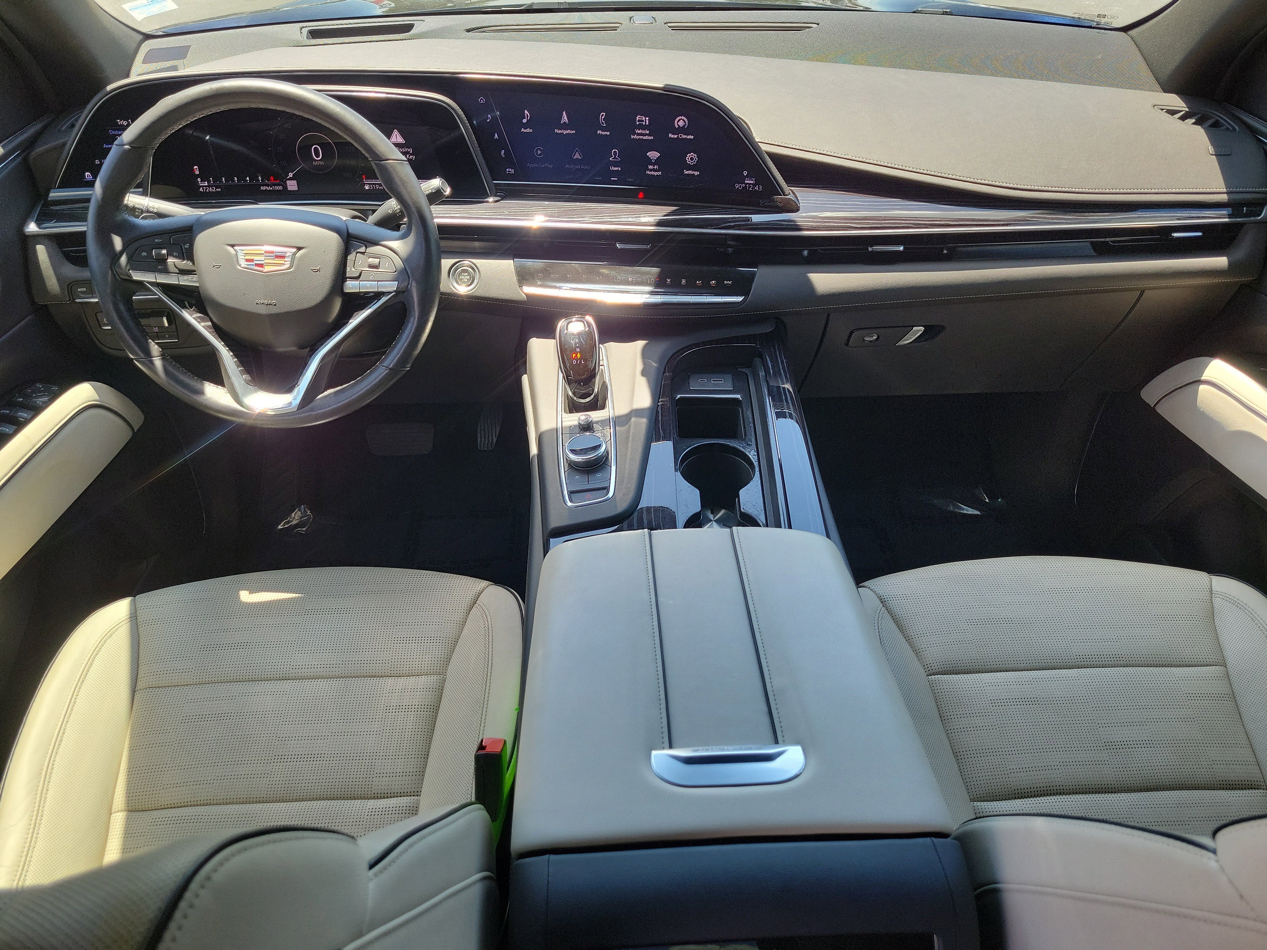 Used 2021 Cadillac Escalade Sport RWD image 16