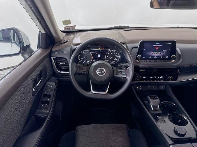 Used 2021 Nissan Rogue SV AWD/4WD image 21