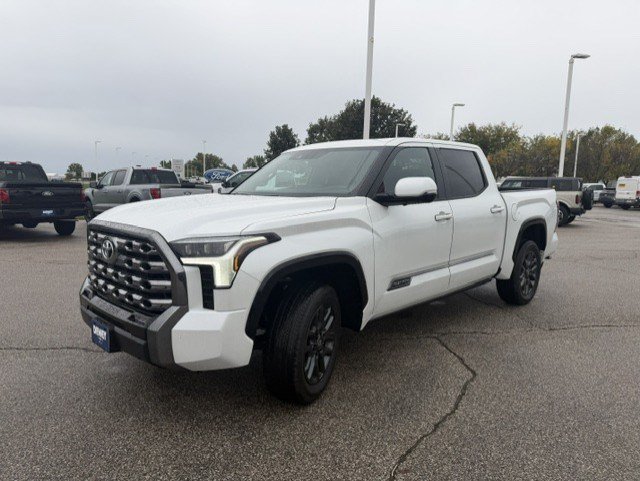 Used 2026 Toyota Tundra Platinum AWD/4WD image 3