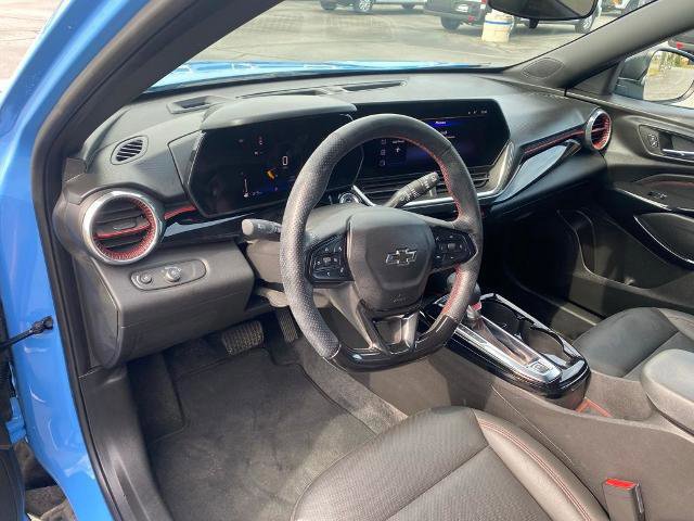 Used 2024 Chevrolet Trax RS image 12