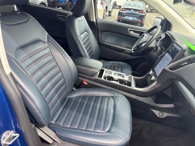 Certified 2024 Ford Edge SEL w/ Sport Appearance Package AWD/4WD image 9