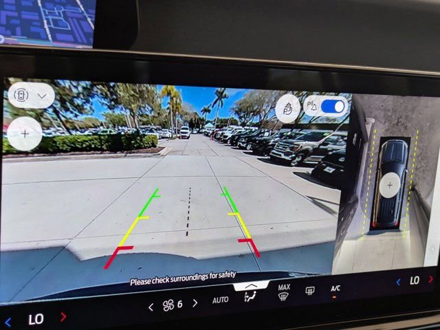 Certified 2025 Ford Expedition Active image 27