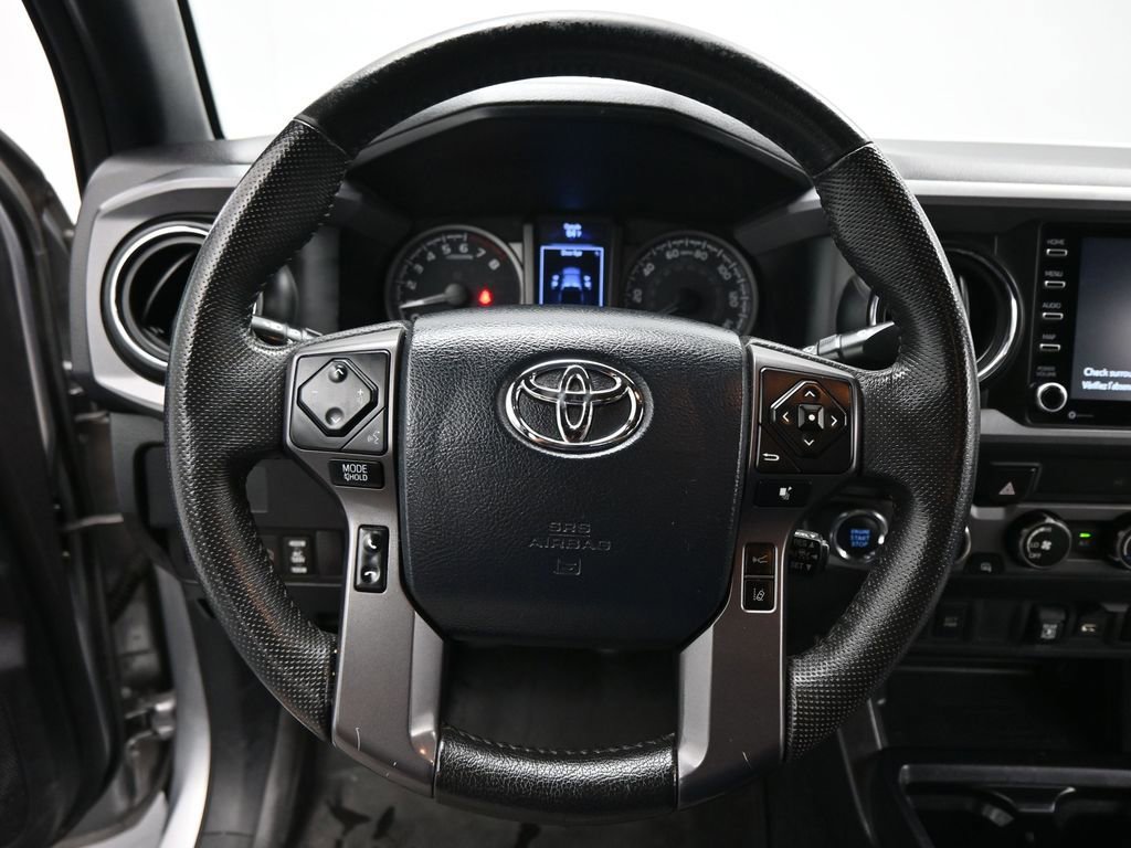 Used 2020 Toyota Tacoma TRD Off-Road image 10