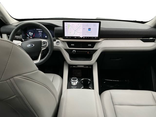 Certified 2025 Ford Explorer Active w/ Active Comfort Package AWD/4WD image 12
