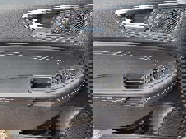 Certified 2024 Ford Edge Titanium image 18