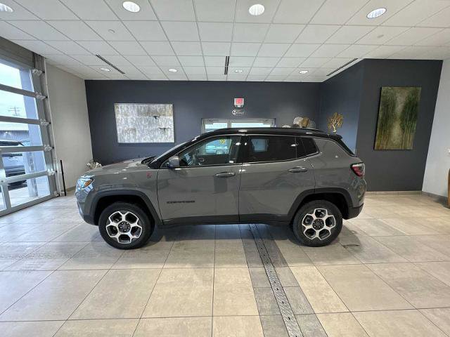 Used 2022 Jeep Compass Trailhawk w/ Trailer Tow Group image 2
