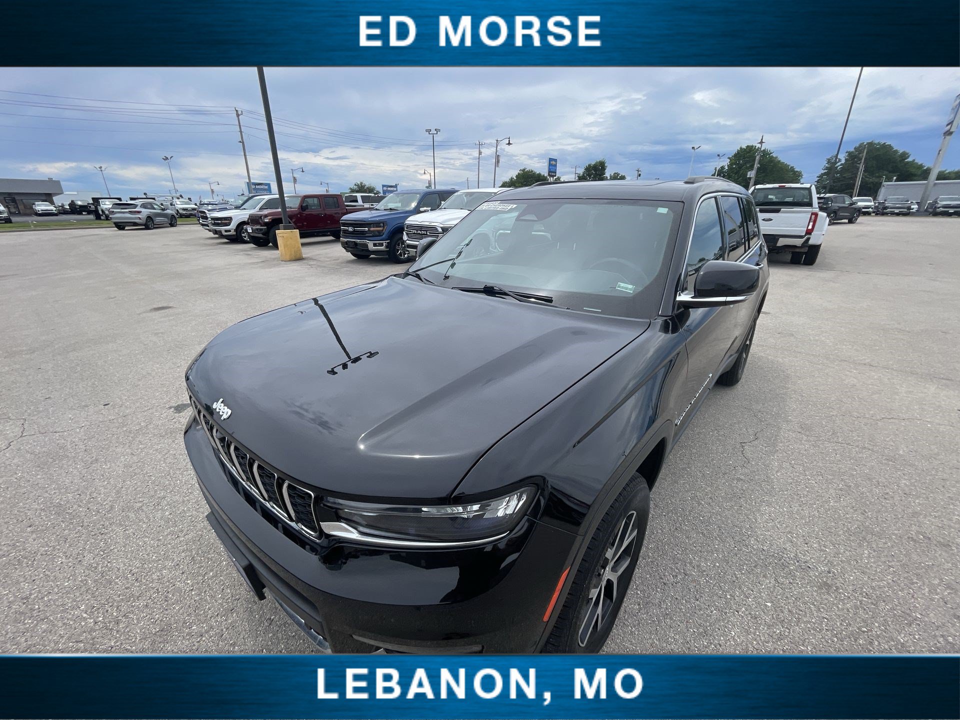 Used 2024 Jeep Grand Cherokee L Limited w/ Luxury Tech Group II AWD/4WD image 20