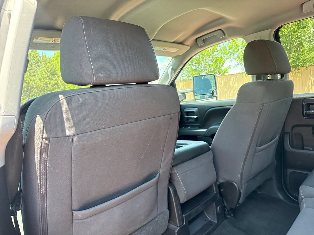 Used 2018 Chevrolet Silverado 2500 LT AWD/4WD image 20