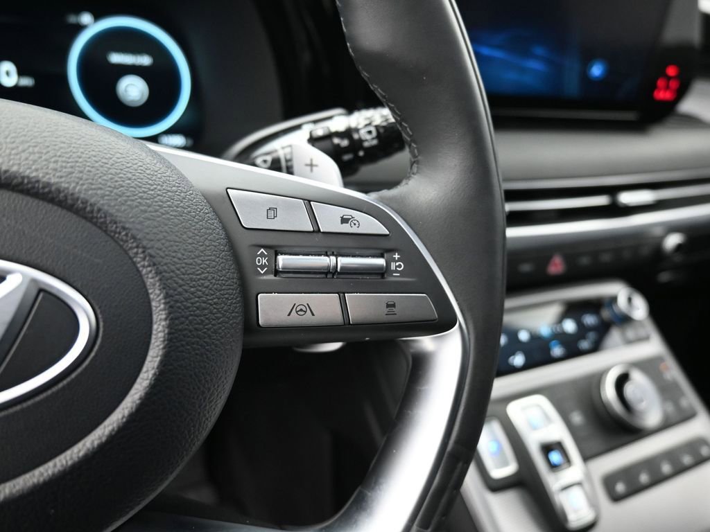 Used 2023 Hyundai Palisade Calligraphy image 31