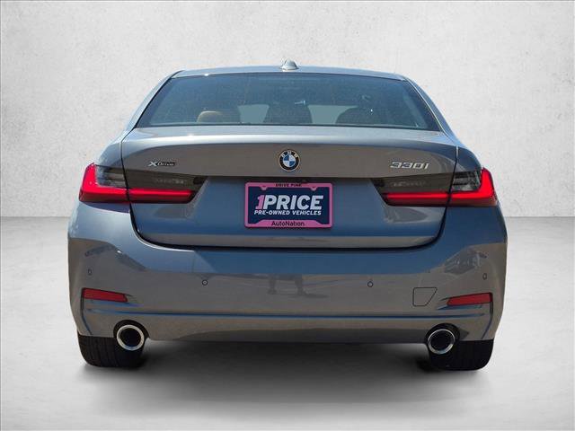 Used 2023 BMW 330i xDrive Sedan w/ Premium Package AWD/4WD image 6