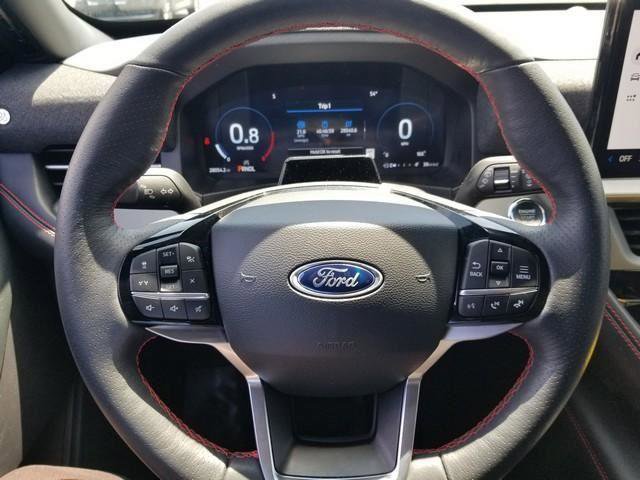 Certified 2025 Ford Explorer ST-Line w/ Premium Package AWD/4WD image 25
