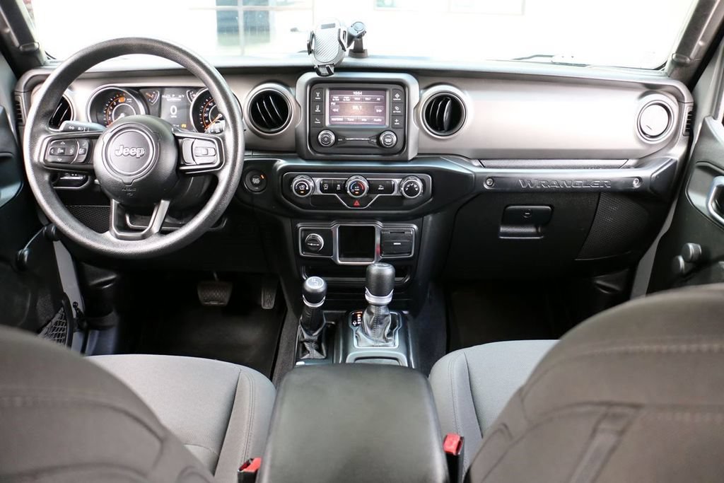 Used 2021 Jeep Wrangler Unlimited Sport AWD/4WD image 24