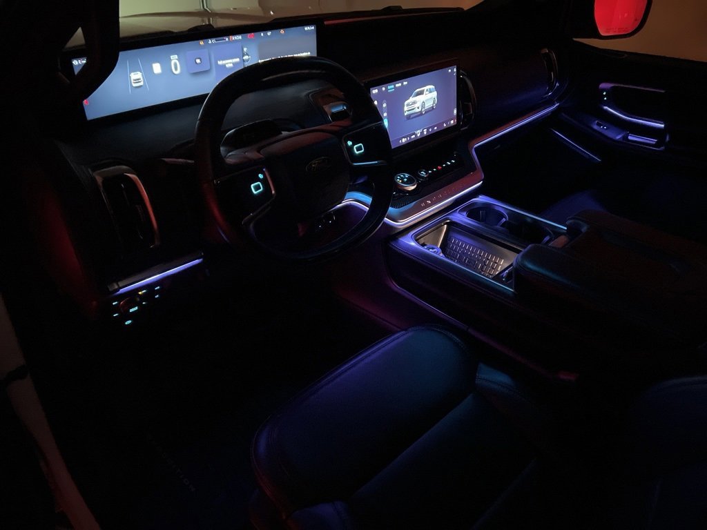 Certified 2025 Ford Expedition Max Platinum w/ Stealth Performance Package image 9