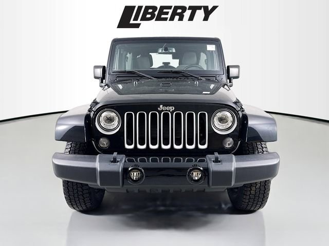Used 2017 Jeep Wrangler Unlimited Sahara w/ Connectivity Group image 2