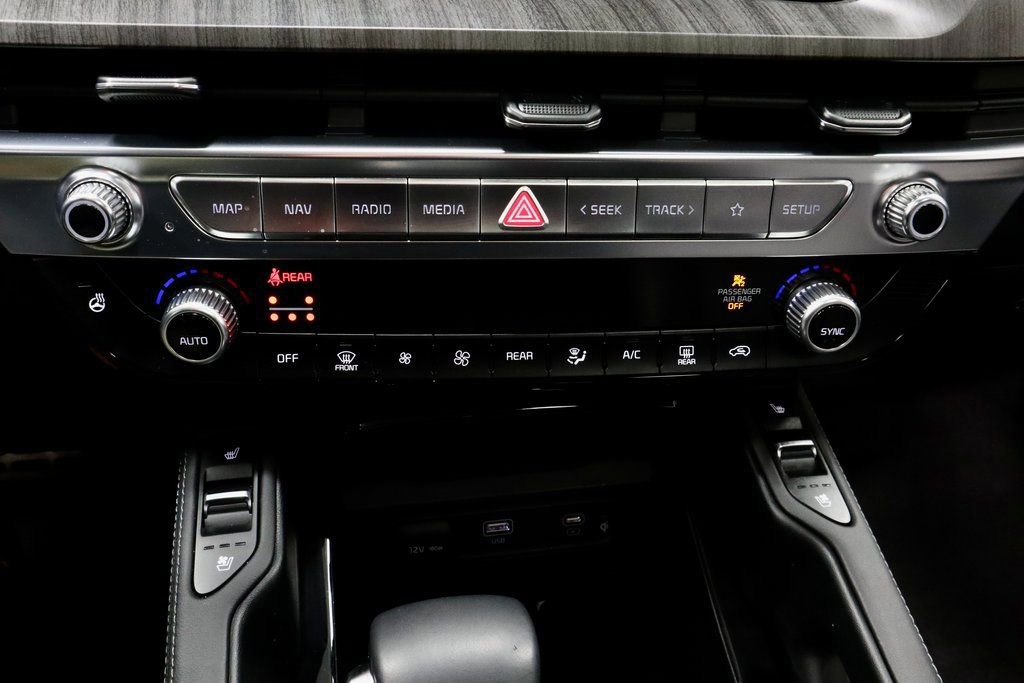 Used 2023 Kia Telluride SX image 32