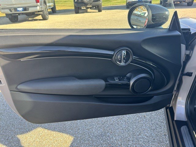 Used 2023 MINI Cooper S image 10